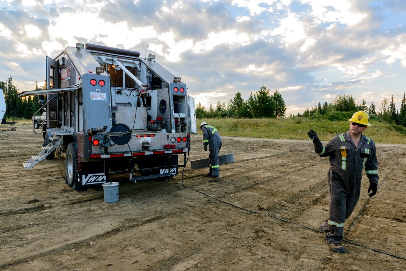 Bullet Wireline unit and crew at dusk
